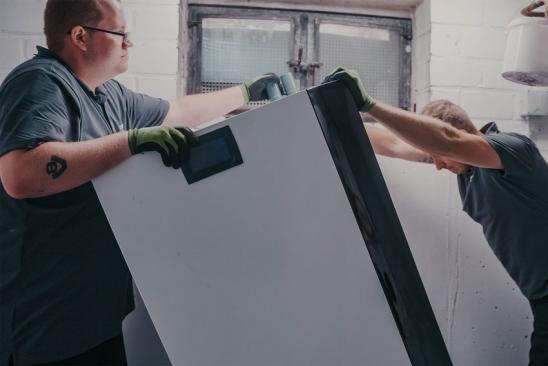 Förderung Pelletheizung: Montage eines Pellet-Heizkessels