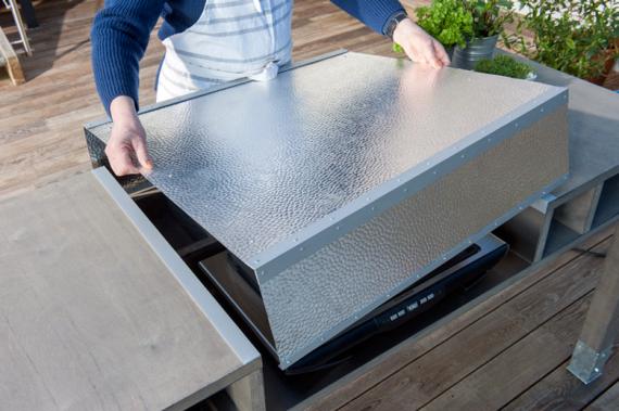 Grilltisch für draussen zum Selbermachen - Endzustand und fertiges Ergebnis