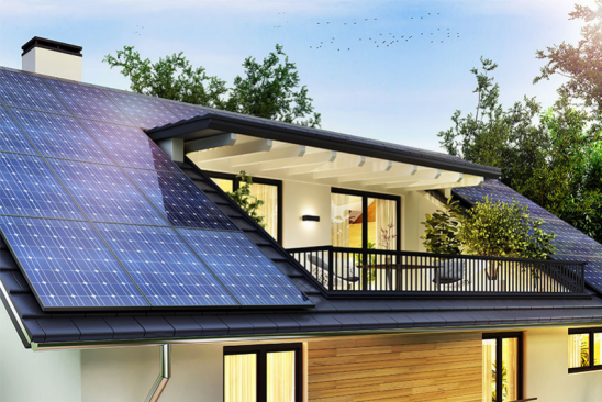 Saubere Heizwärme vom Dach – eigene Solarkollektoren und der Einsatz einer Elektroheizung machen es möglich