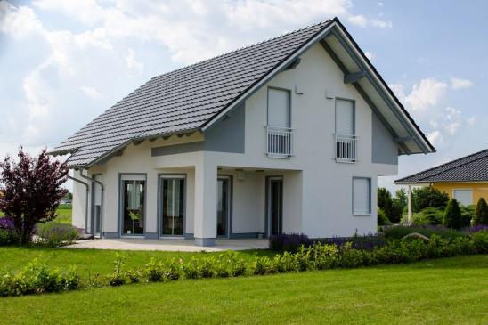 Einfamilienhaus mit Garten