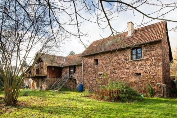 Bauernhaus renovieren - Gartenansicht