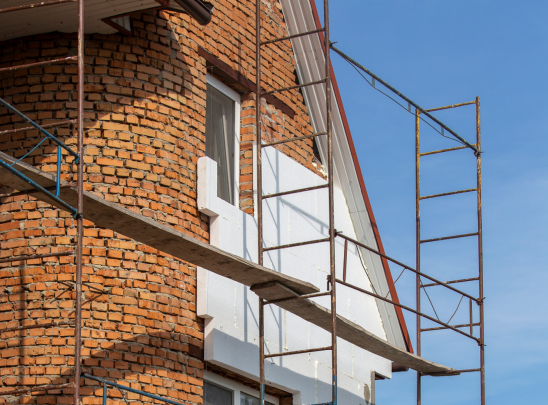 Dämmung der Hausfassade inklusive Gerüst