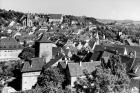 Nach der Zerstörung des Treubau-Hauses durch einen Bombenangriff, verlegt die Bausparkasse ihren Geschäftssitz nach Süddeutschland, wo Verbindungen zur Südunion Bausparkasse Stuttgart bestehen.