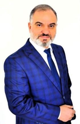 Ahmet Özcelik: Baufinanzierung & Bausparen in 