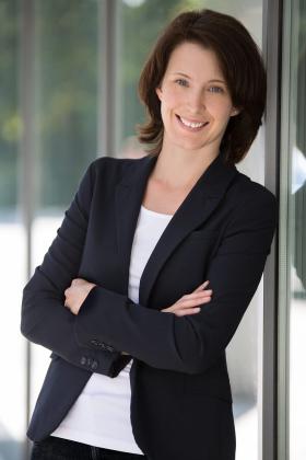 Angela Zeitler: Baufinanzierung & Bausparen in Speichersdorf