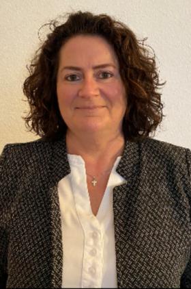 Carmen Oehler: Baufinanzierung & Bausparen in Windeck