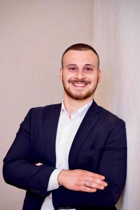 Deniz Keser: Baufinanzierung & Bausparen in Offenburg
