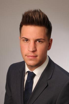 Dominik Laur: Baufinanzierung & Bausparen in Albstadt