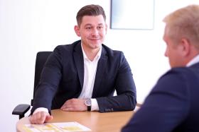 Erik Nemzov: Baufinanzierung & Bausparen in Ihlow