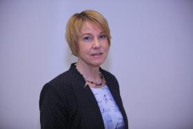 Heike Schönfeld: Baufinanzierung & Bausparen in Gemünden
