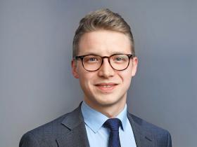 Lars Büker: Baufinanzierung & Bausparen in Bielefeld