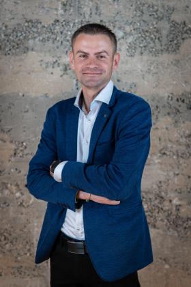 Lars Zirpins: Baufinanzierung & Bausparen in Rostock