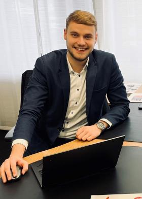 Marcel Symmangk: Baufinanzierung & Bausparen in Ense