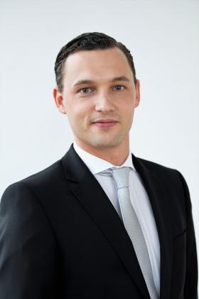 Simon Tittl: Baufinanzierung & Bausparen in Fellbach