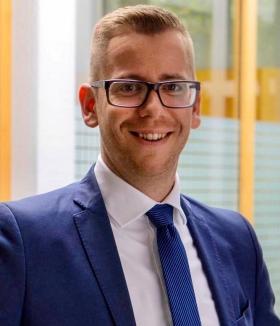Sven Schmith: Baufinanzierung & Bausparen in Wilhelmshaven