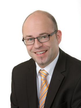 Tobias Robert Dorner: Baufinanzierung & Bausparen in Postmünster