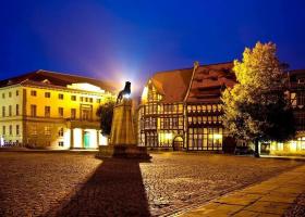Waltraud Müller: Baufinanzierung & Bausparen in Braunschweig