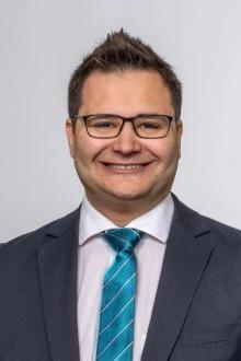 Alexander Hauschild 01522 / 2686747 