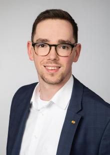 Alexander Langenströer 01522 / 2683399 Delbrück