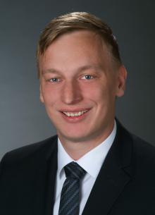 Alexander Neuthinger 01522 / 2686554 