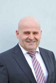 Antonio Caballero-Alcaraz 05136 / 80081055 Burgdorf