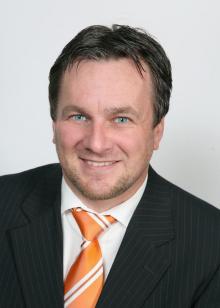 Carsten Schümann 04139 / 7997739 Marschacht