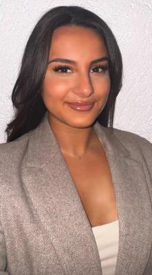 Ceren Sunuc 01522 / 2684551 Bückeburg 