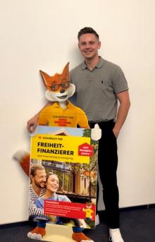 Daniel Michailow 01522 / 2686078 Schwabach