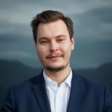 Dominik Kaufmann 01522 / 2683349 Frankfurt am Main 