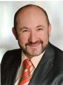 Eugen Schmidt 01522 / 2683759 Vellmar
