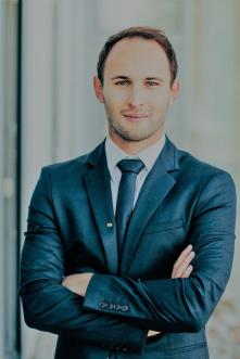 Fabian Pronnet 01522 / 2685540
