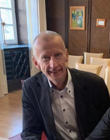 Frank Uhlig 01522 / 2685750 Heidelberg