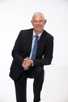 Gernot Schweers 02255 / 950113 Bonn