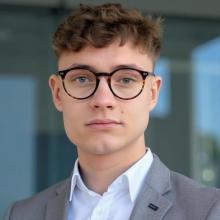 Hannes Weiß 01522 / 2685109 Sörup 