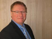 Hauke Hansen 04671 / 930461 Bredstedt