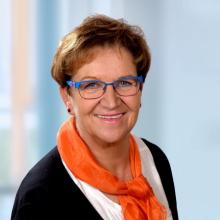 Ingeborg Schaarschmidt 03722 / 8981736 Glauchau