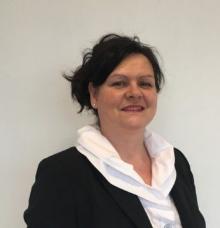 Manuela Riska 01522 / 2685407 Dresden