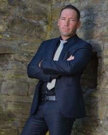 Marco Kuhlmann 01522 / 2684070 Paderborn