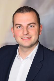 Markus Singer 01522 / 2684736 München