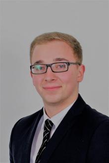 Patrick Paul 01522 / 2685301 Halle (Saale)