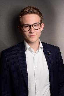 Quentin Nowotka 01522 / 2683305 Wiefelstede