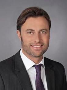 Robert Straub 01522 / 2685356 Rechtmehring