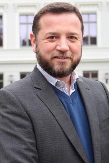 Serkan Önem 01522 / 2683261 Tönisvorst