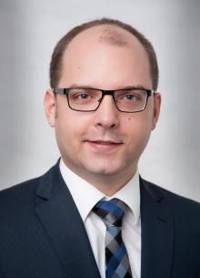 Simon Knauer 0981 / 1812255 Weihenzell