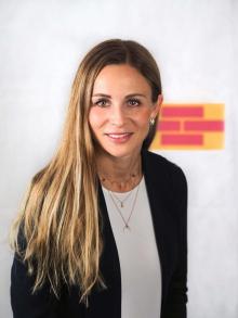 Stefanie Dorfer 01522 / 2683489 Fürstenzell