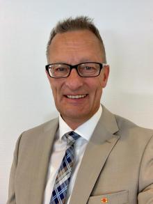 Thorsten Dücker 01522 / 2685317 Eutin