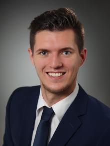Tobias Backer 01522 / 2685901 Nürnberg