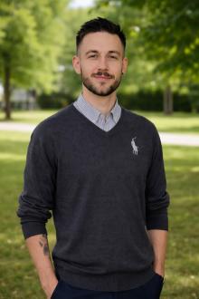 Tobias Glasbrenner 01522 / 2686865 Darmstadt 