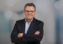 Ulf Schwarz 01522 / 2684979 Wiesbaden 