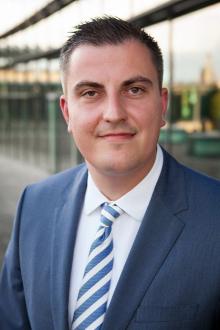 Ulrich von Hausen 01522 / 2685249 Dresden